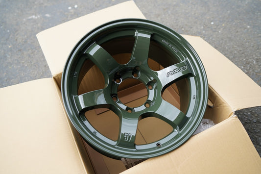 Gram Lights 57DR-X - 17x8.5 -10 6x139.7 - Jungle Green