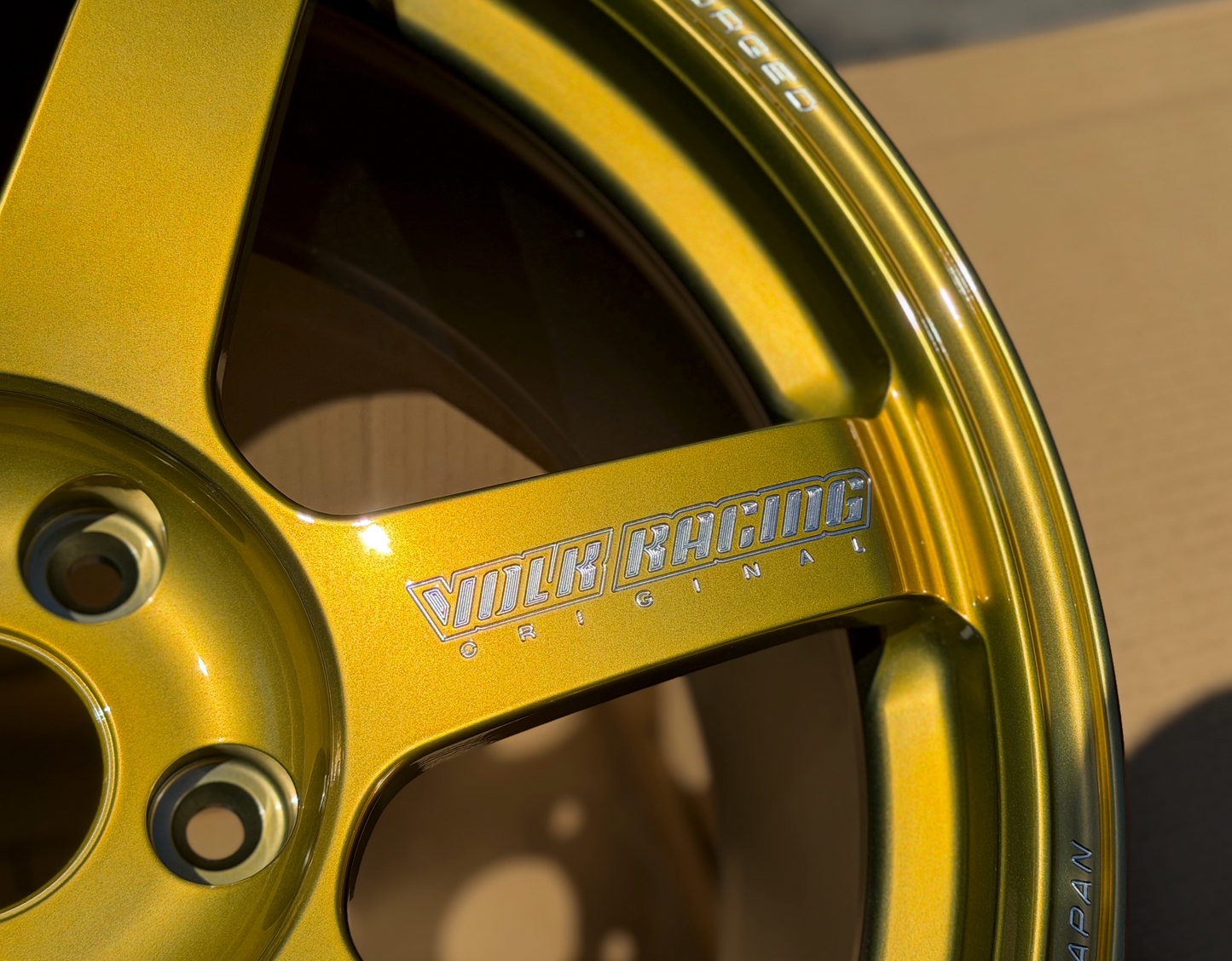 Volk Racing TE37 Saga S-Plus Wheel - 18x9.5 +38 5x114.3 - Hyper Gold